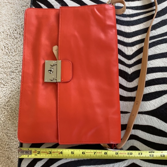 L.A.M.B. By Gwen Stefani burnt orange briefcase - Picture 16 of 16